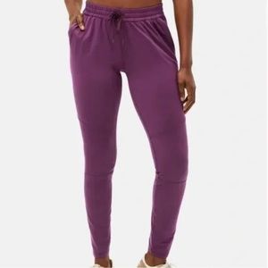 Outdoor Voices CloudKnit Jogger in Kalamata - Size S